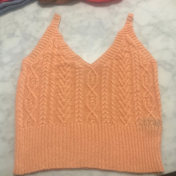 Peach pink spaghetti strap crop top! - Picture 1 of 3